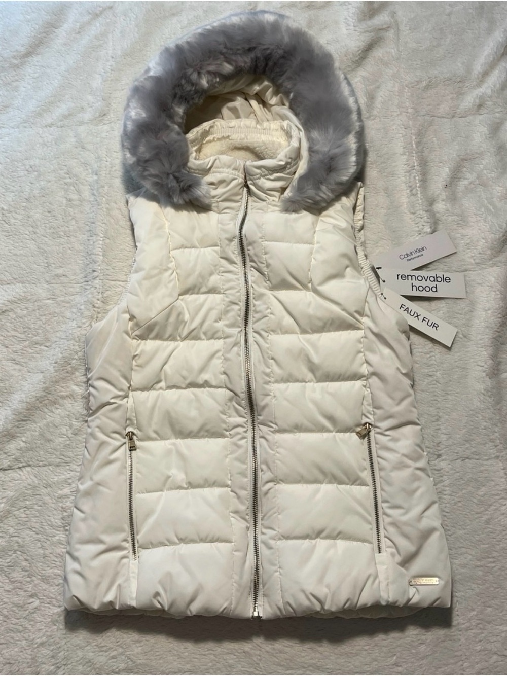 Calvin Klein Performance Puffer Vest NWT Removable Hood Womens MED Cloud Cream